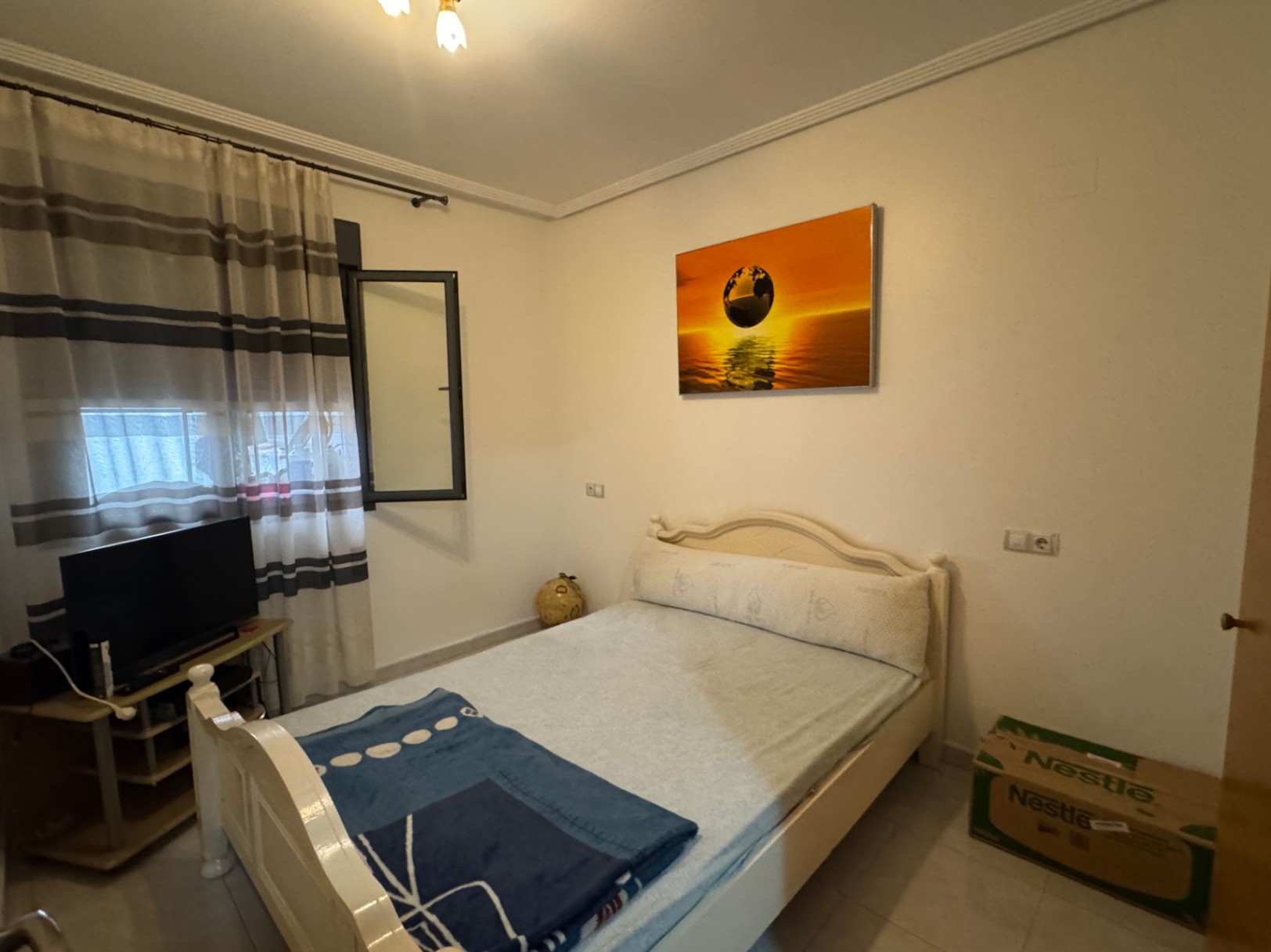 Piso en Venta en Benissa con Parking y Trastero : Amplio, Luminoso y en Zona Residencial Tranquila