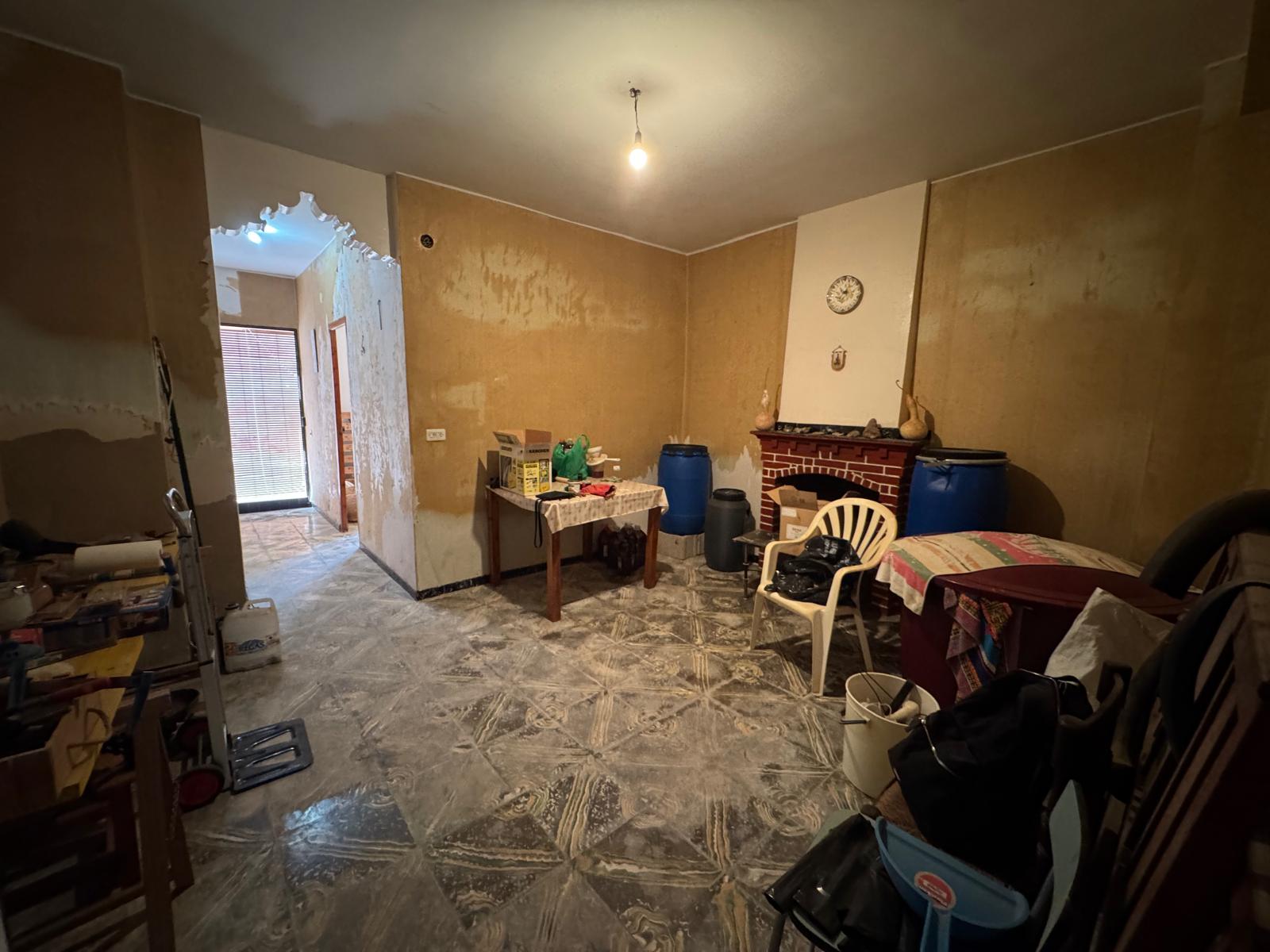 Casa de pueblo en Senija para reforma integral