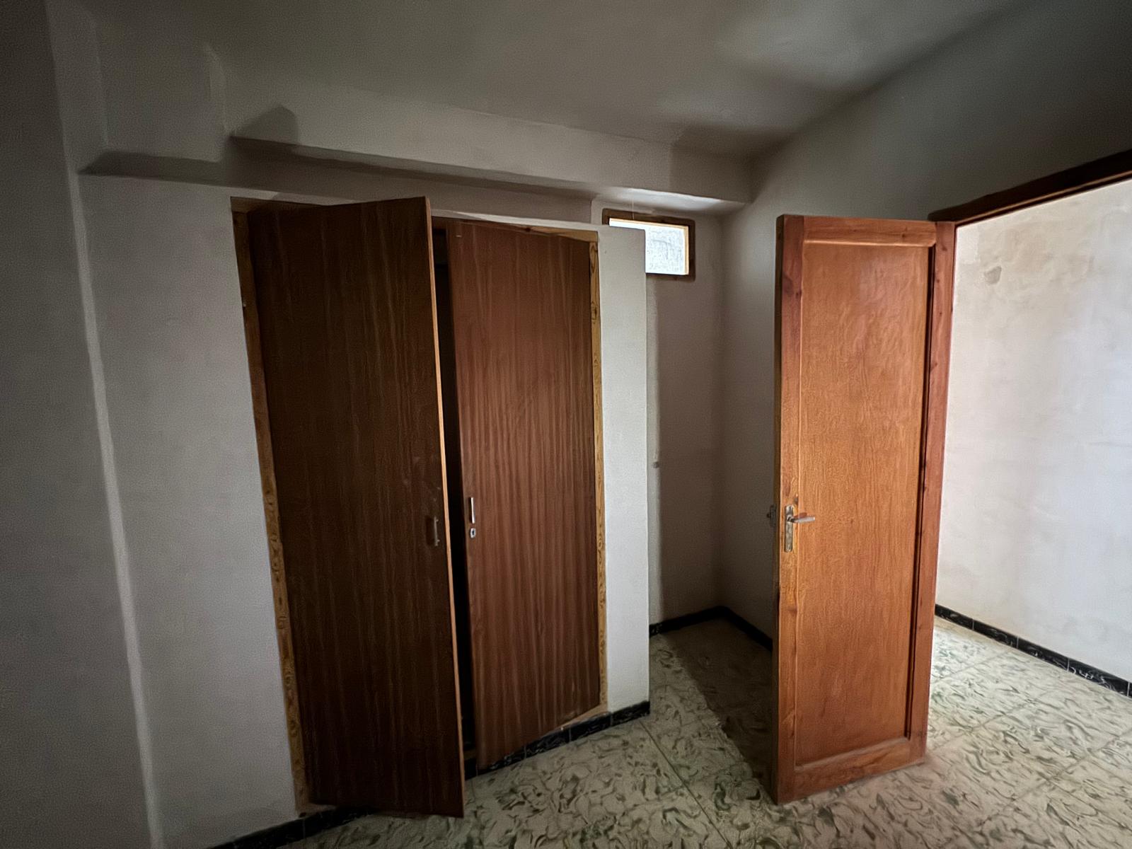 Casa de pueblo en Senija para reforma integral