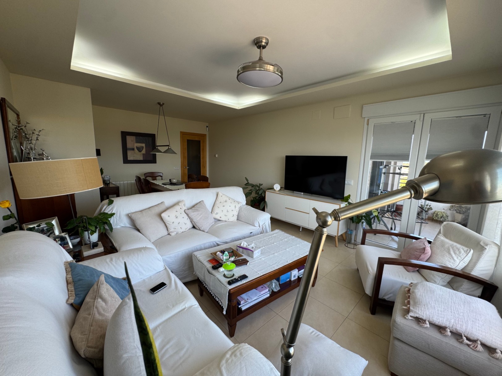 Apartamento en alquiler con espectaculares vistas y piscina comunitaria 