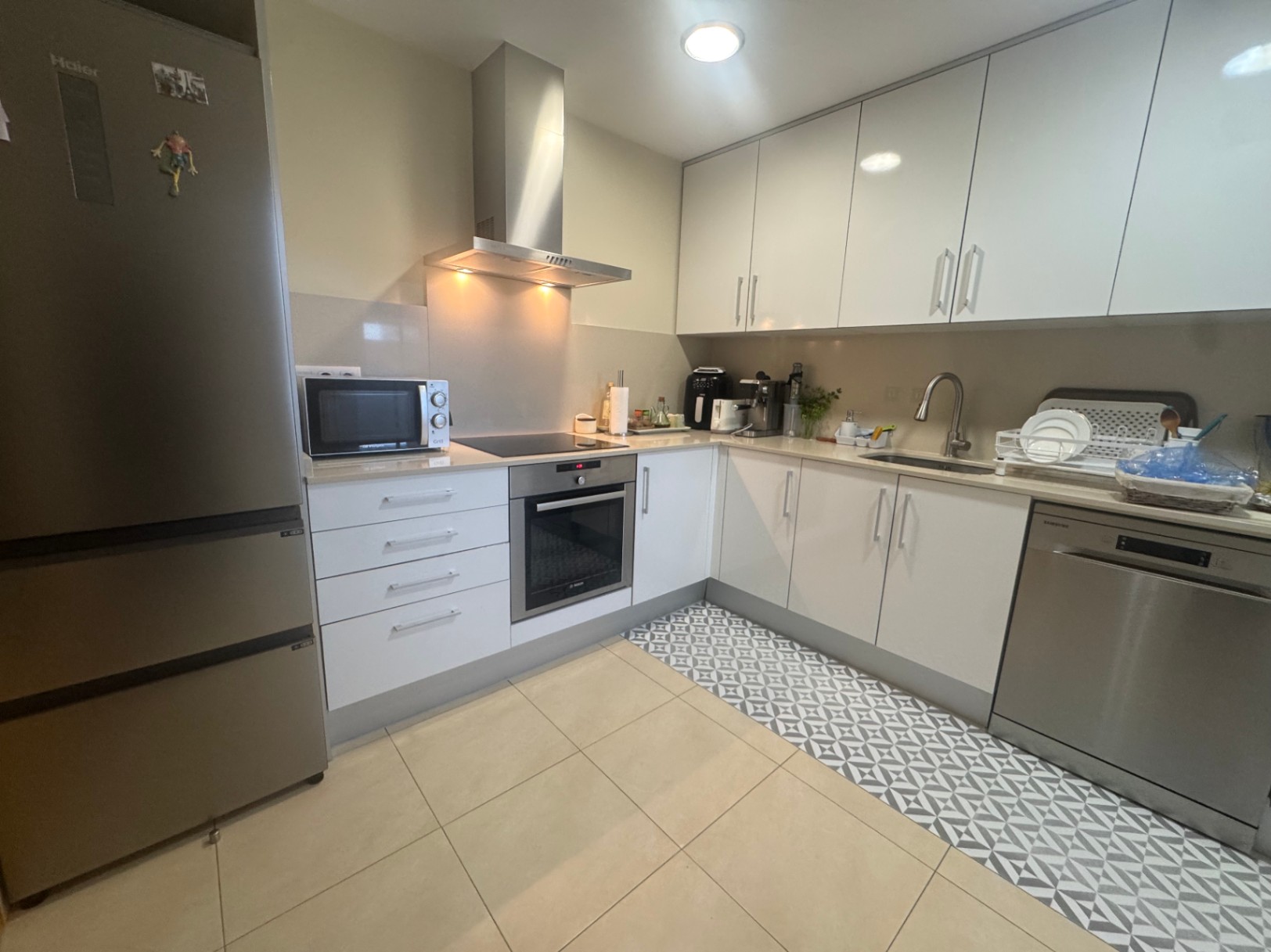 Apartamento en alquiler con espectaculares vistas y piscina comunitaria 