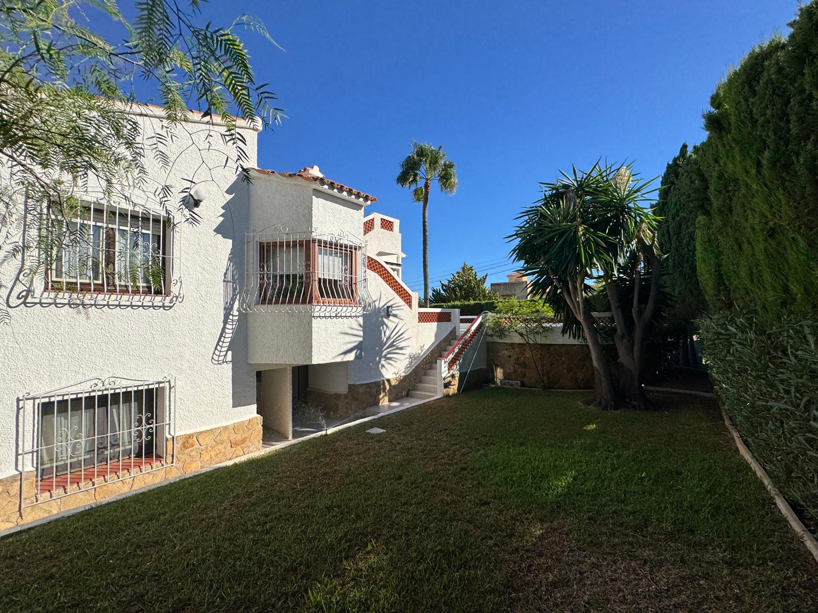 Villa in Urbanisatie San Jaime, Benissa