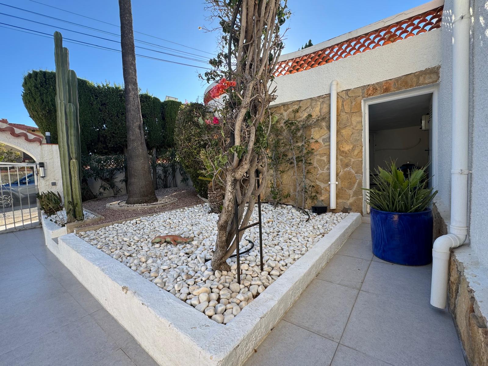 Villa in Urbanisatie San Jaime, Benissa