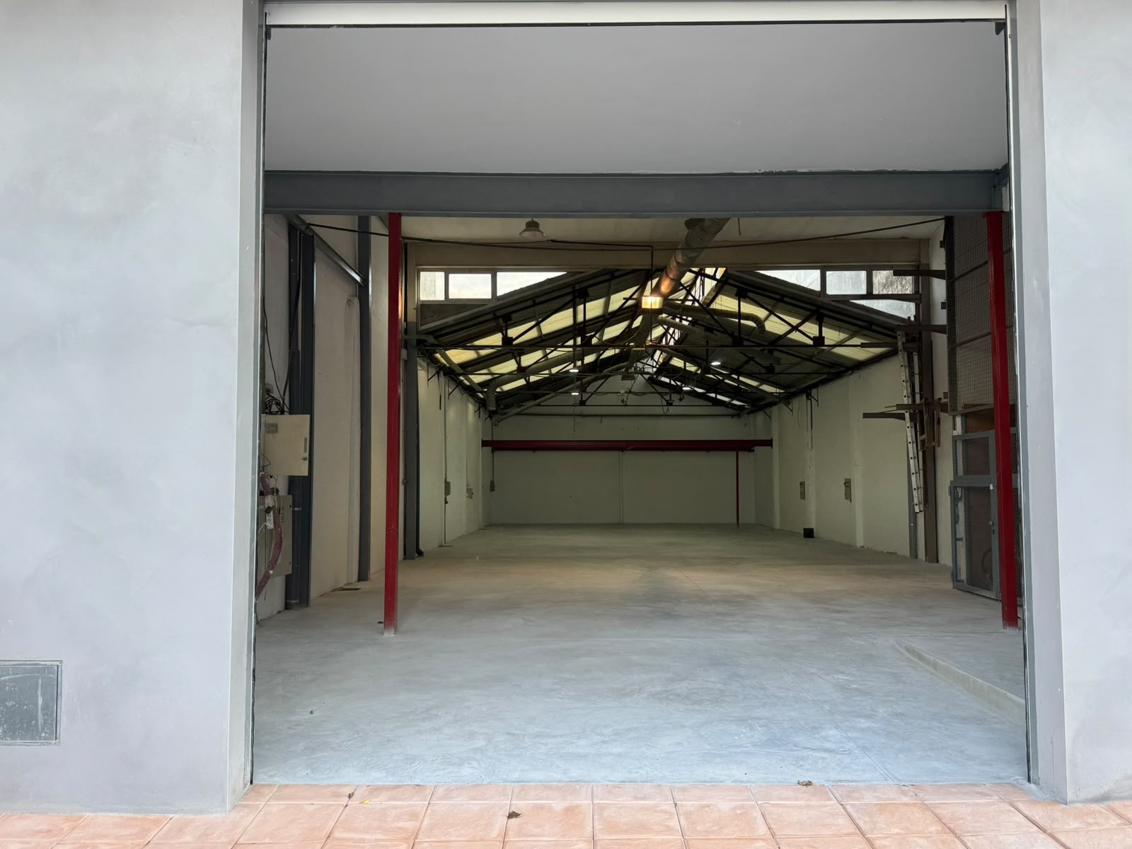 Nave industrial en alquiler a largo plazo en Benissa 