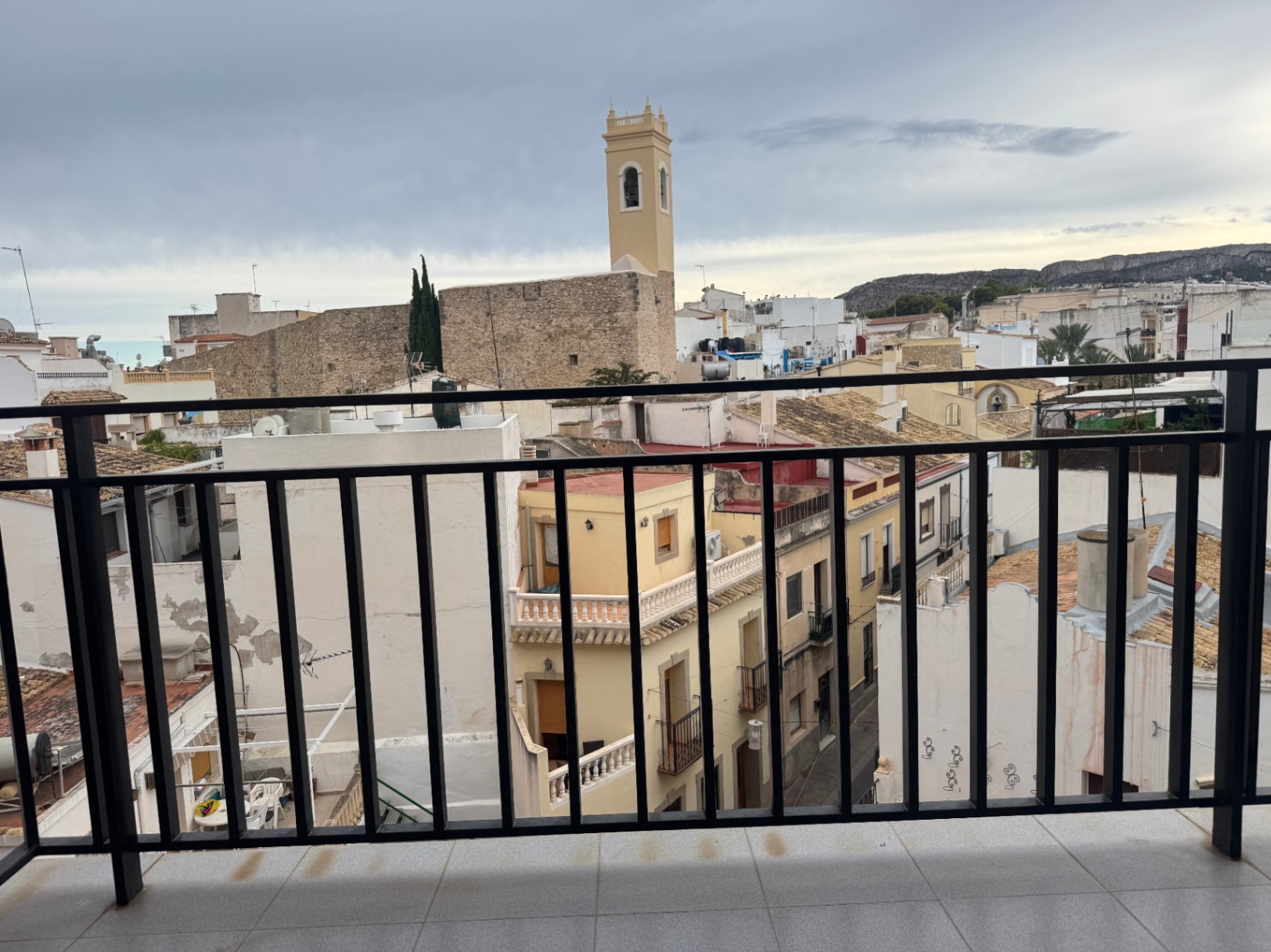 Piso en venta de 4 dormitorios en Calpe - Centro, Alicante