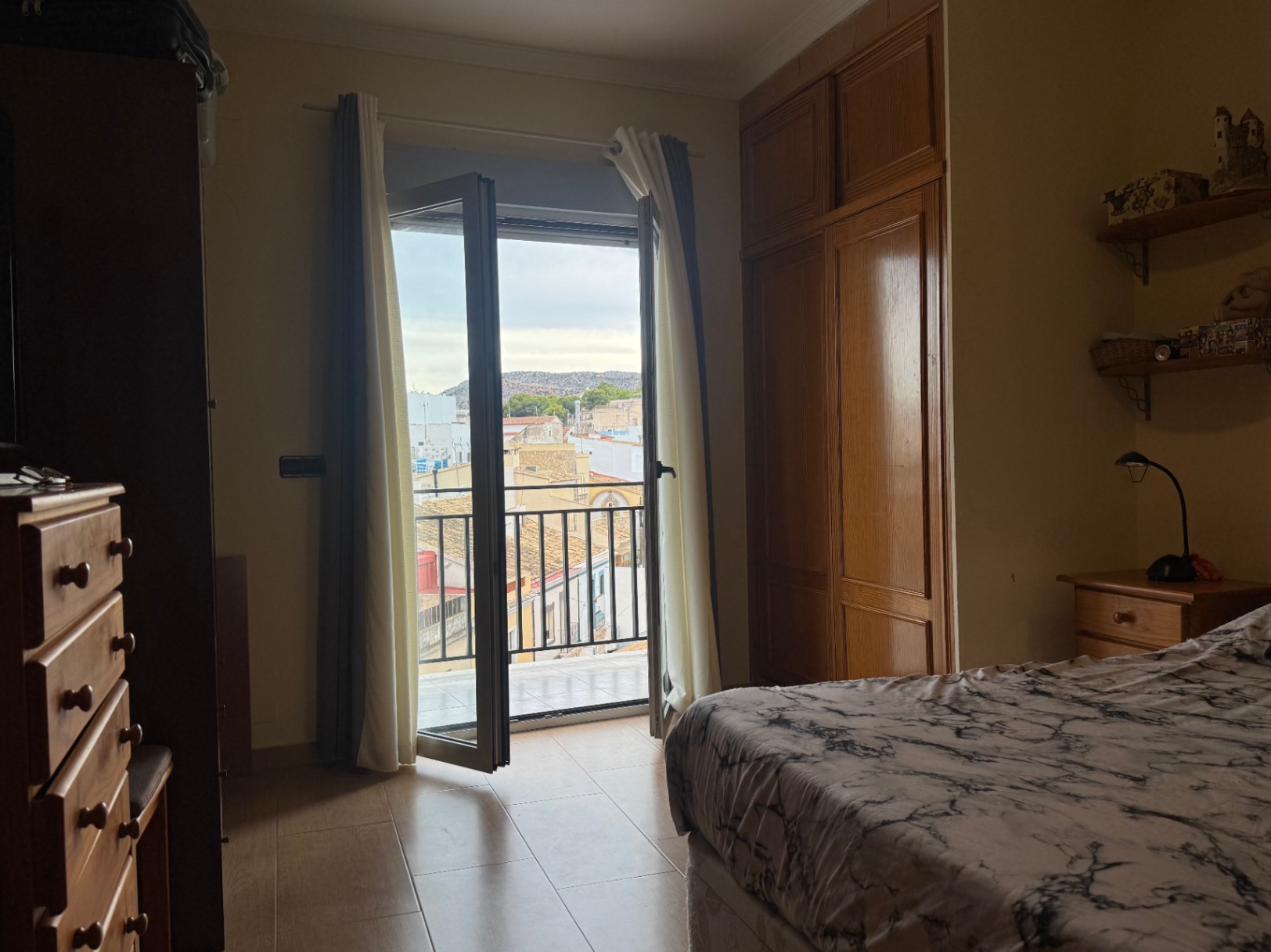 Piso en venta de 4 dormitorios en Calpe - Centro, Alicante