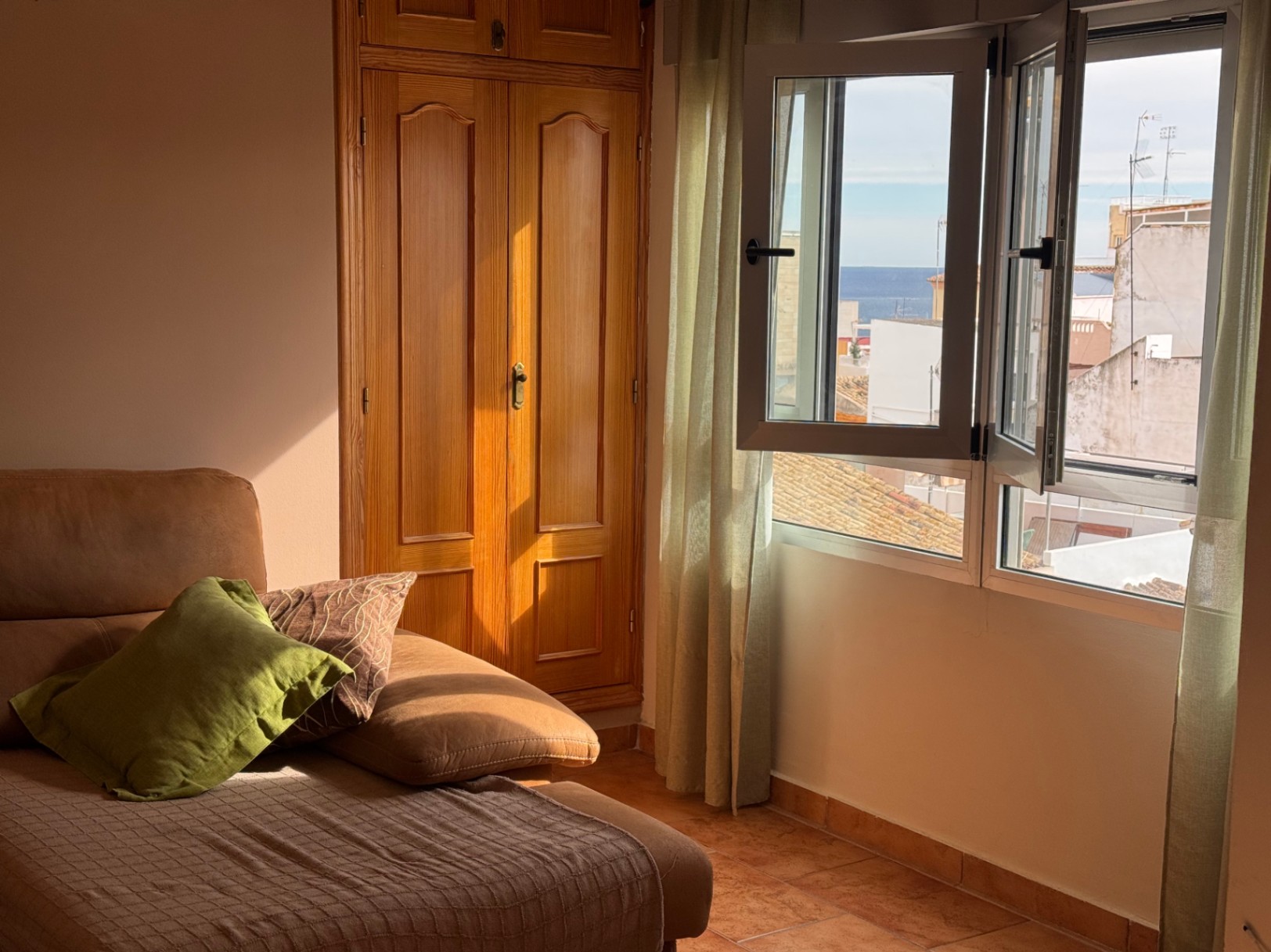 Piso en venta de 4 dormitorios en Calpe - Centro, Alicante