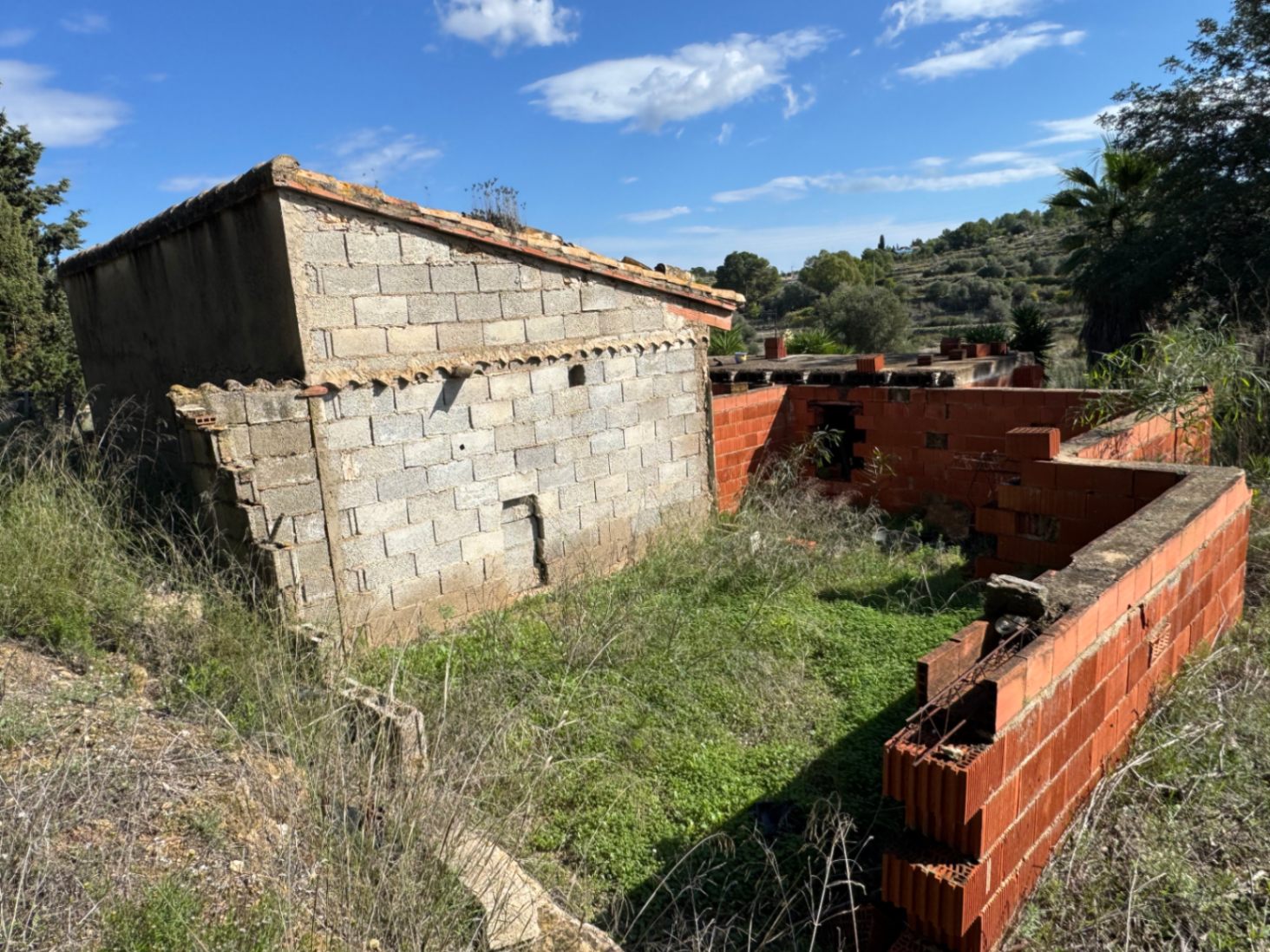 Pacela a la venta muy cerca de Benissa 