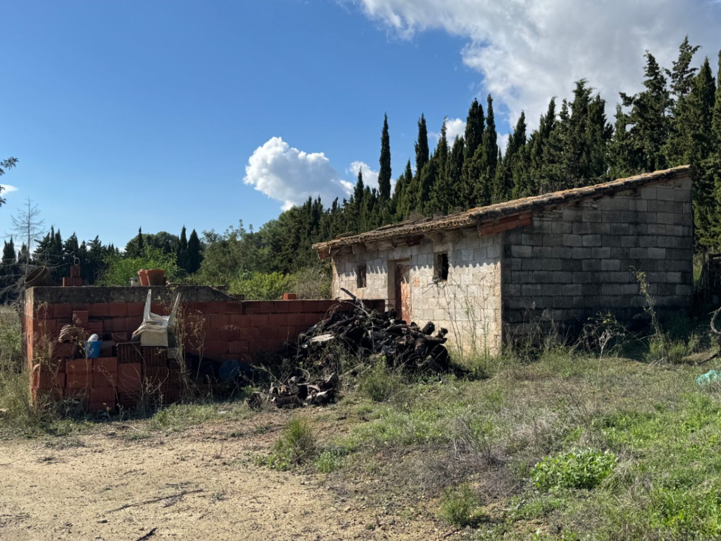 Pacela a la venta muy cerca de Benissa 
