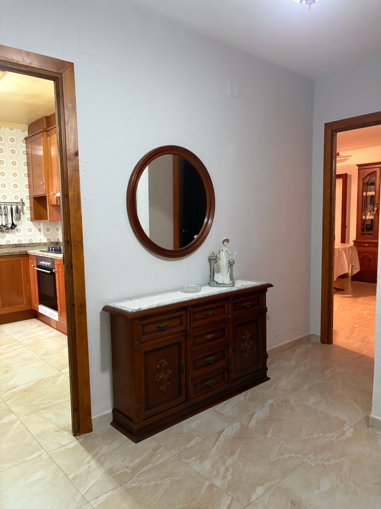 ¡Amplio piso en alquiler en Benissa, ideal para quienes buscan tranquilidad y comodidad!