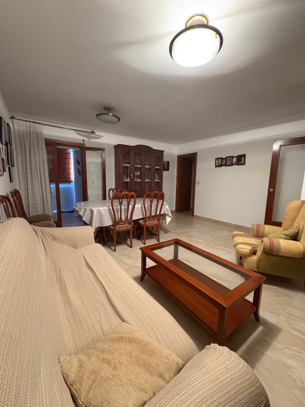 ¡Amplio piso en alquiler en Benissa, ideal para quienes buscan tranquilidad y comodidad!