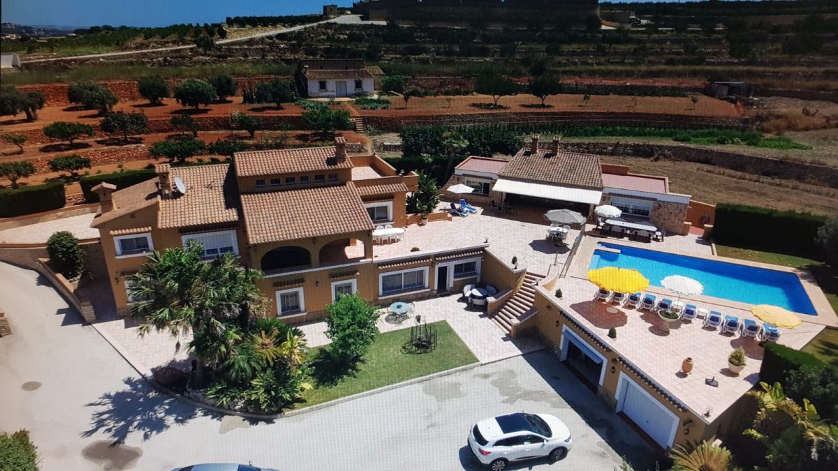 Villa en Venta en Benissa, Benissa, Alicante